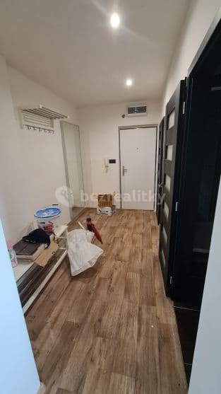 Prenájom bytu 3-izbový 60 m², Volgogradská, Ostrava, Moravskoslezský kraj Prenájom bytu 3-izbový 60 m², Volgogradská, Ostrava, Moravskoslezský kraj