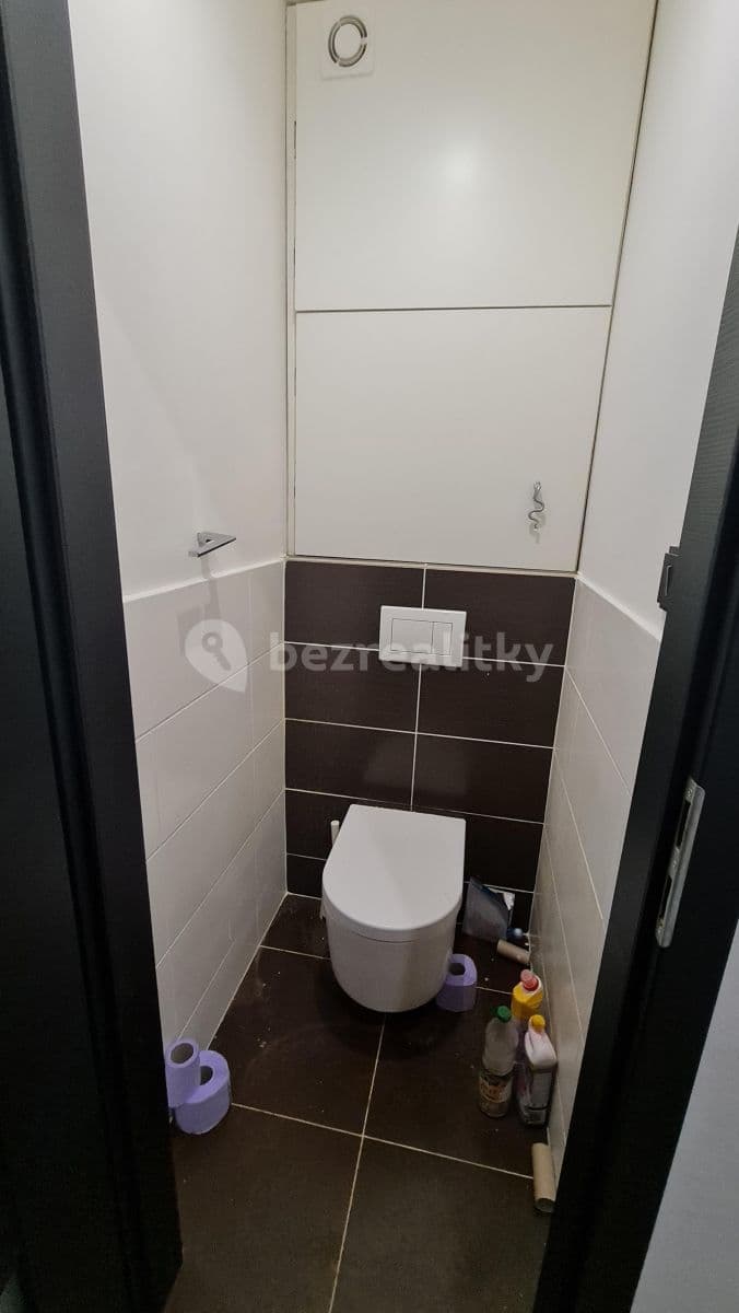 Prenájom bytu 3-izbový 60 m², Volgogradská, Ostrava, Moravskoslezský kraj Prenájom bytu 3-izbový 60 m², Volgogradská, Ostrava, Moravskoslezský kraj