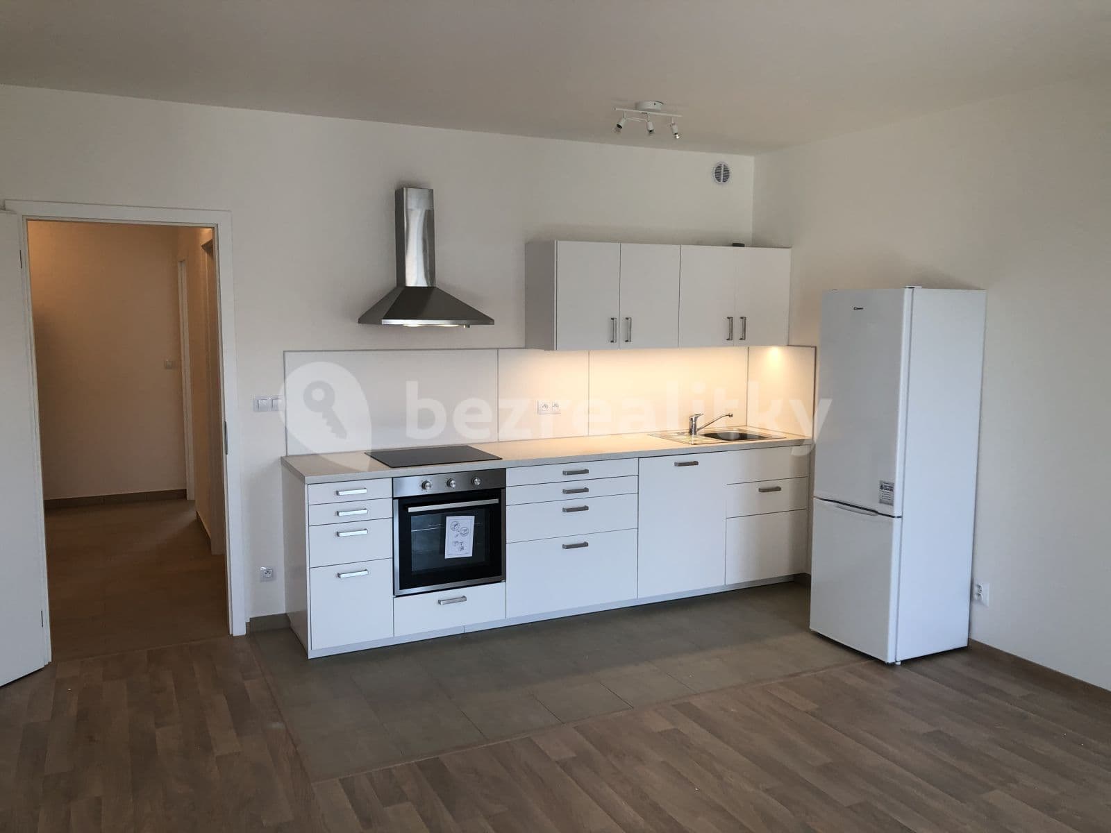 Prenájom bytu 2-izbový 55 m², Malešická, Praha, Praha Prenájom bytu 2-izbový 55 m², Malešická, Praha, Praha
