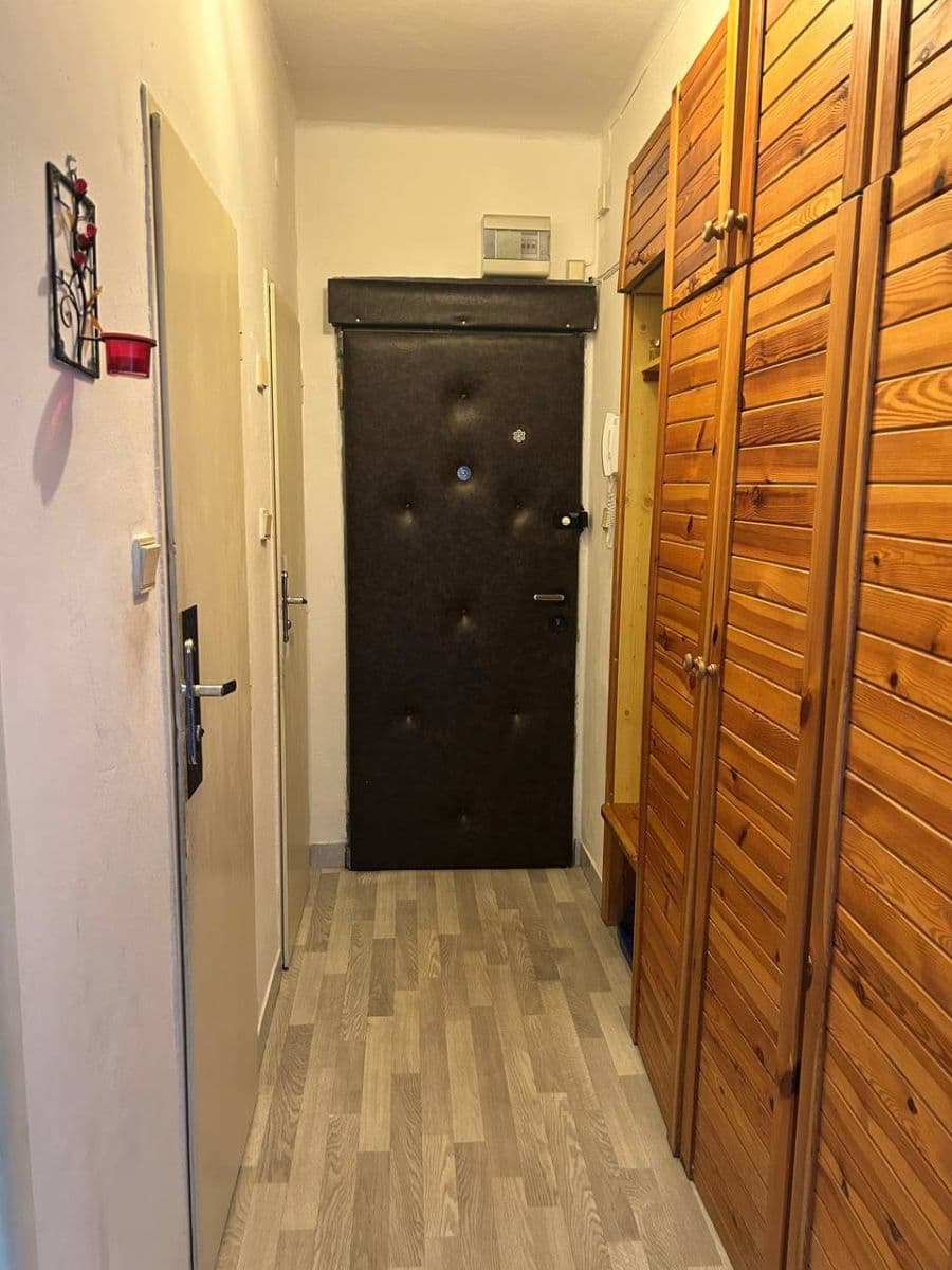Prenájom bytu 2-izbový 52 m², Květinková, Praha, Praha Prenájom bytu 2-izbový 52 m², Květinková, Praha, Praha