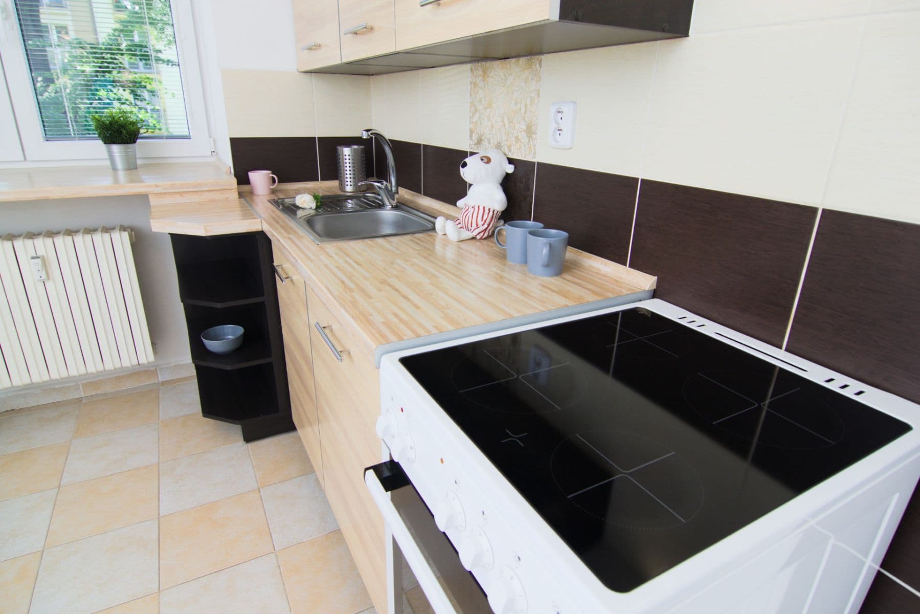 Prenájom bytu 2-izbový 47 m², Stavbařů, Ostrava, Moravskoslezský kraj Prenájom bytu 2-izbový 47 m², Stavbařů, Ostrava, Moravskoslezský kraj