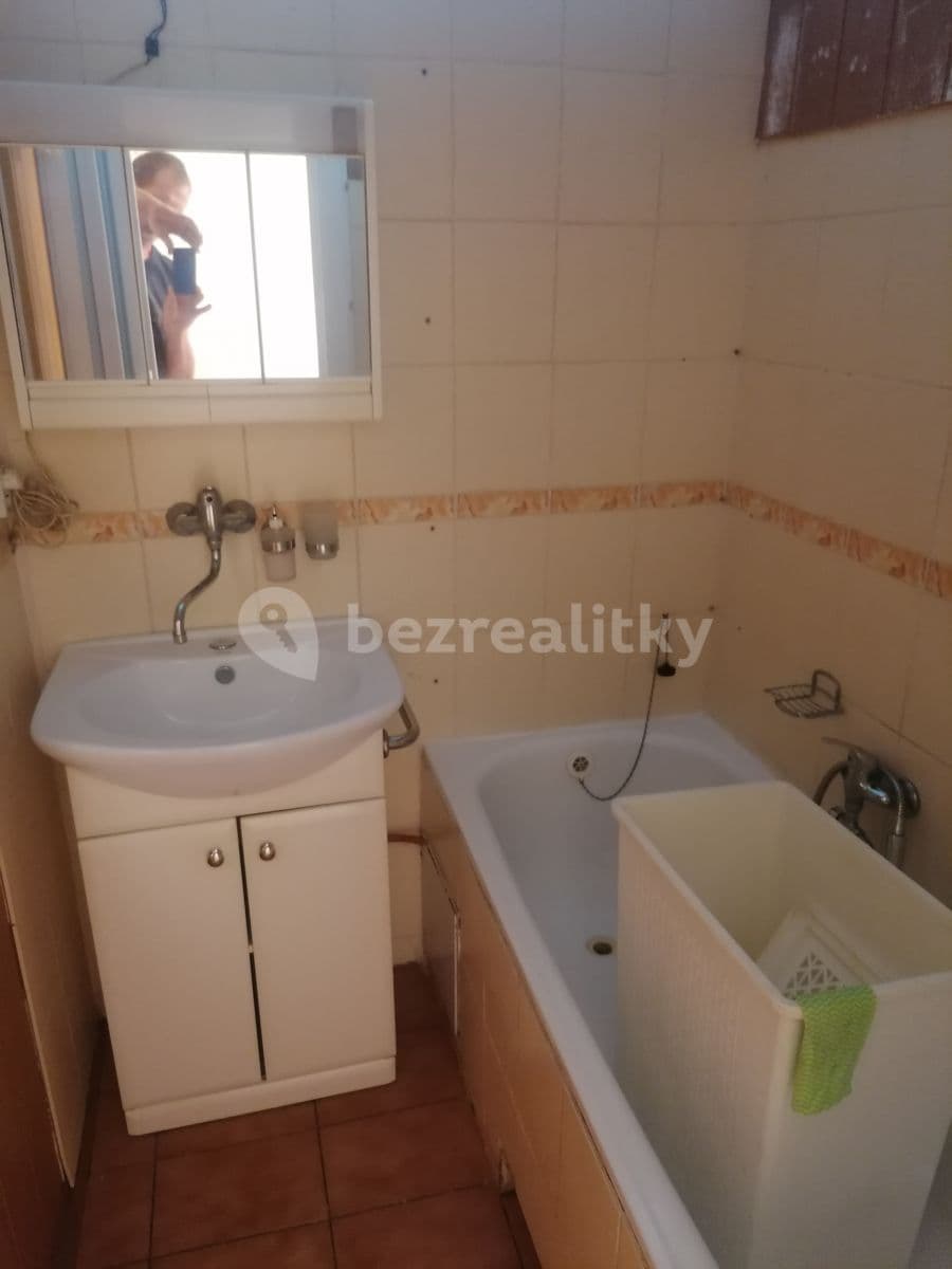 Prenájom bytu 2-izbový 65 m², Březinova, Jihlava, Kraj Vysočina Prenájom bytu 2-izbový 65 m², Březinova, Jihlava, Kraj Vysočina