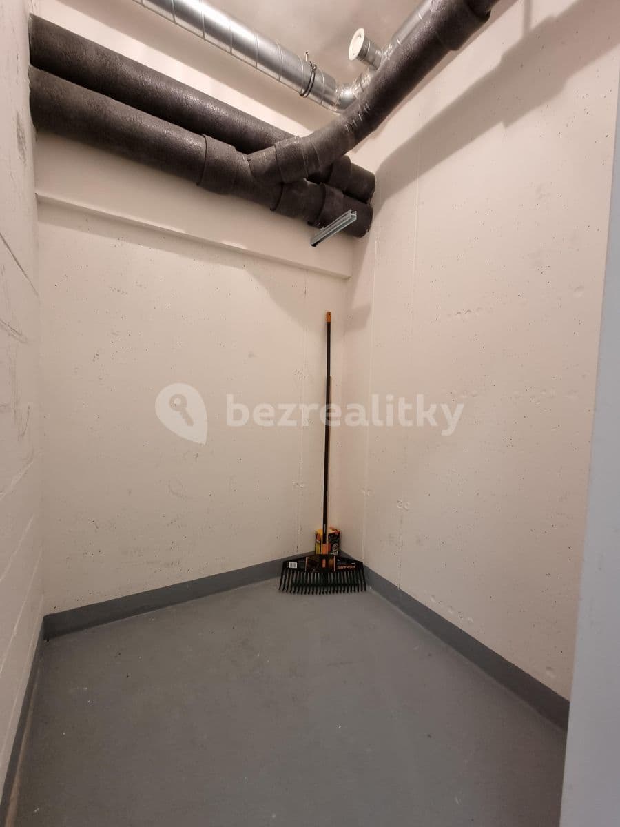 Prenájom bytu 2-izbový 58 m², Za Karlínským přístavem, Praha, Praha Prenájom bytu 2-izbový 58 m², Za Karlínským přístavem, Praha, Praha