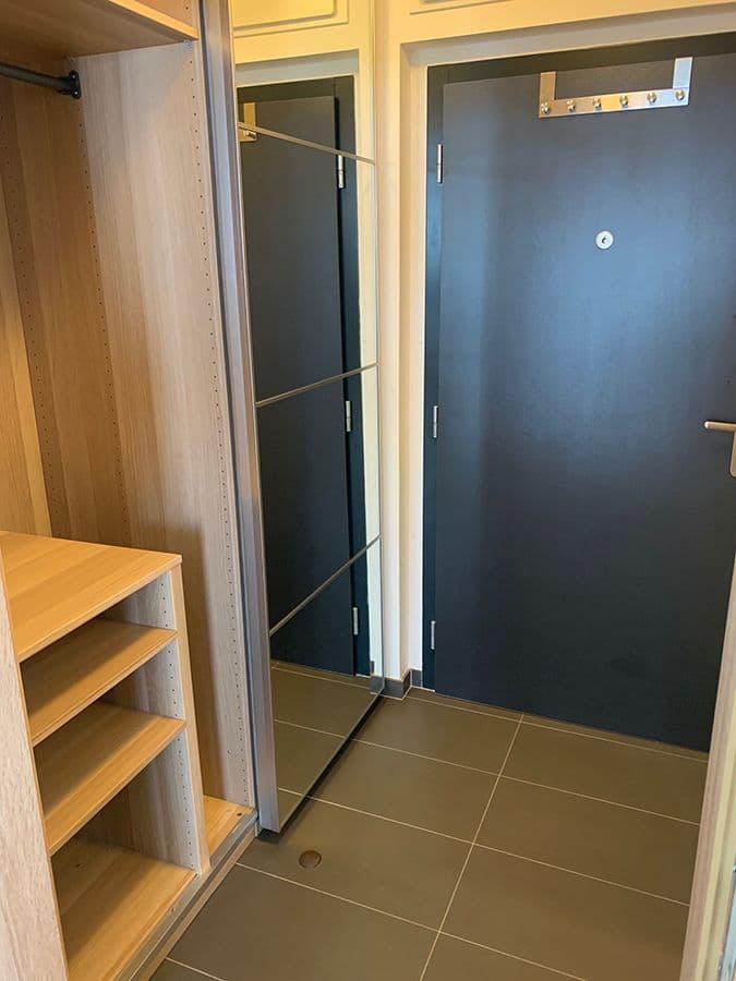 Prenájom bytu 1-izbový 36 m², Škrábkových, Praha, Praha Prenájom bytu 1-izbový 36 m², Škrábkových, Praha, Praha