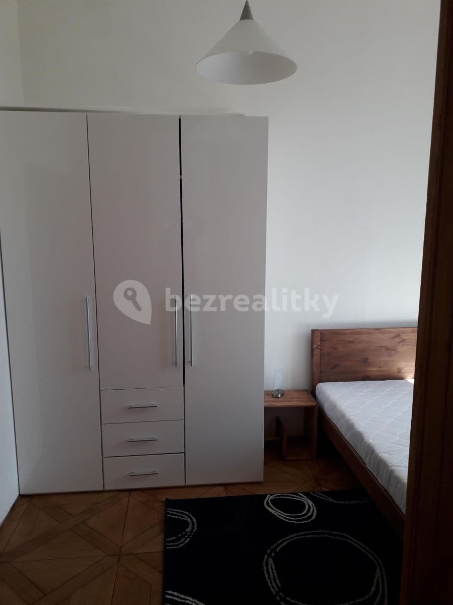 Prenájom bytu 2-izbový 60 m², Bolzanova, Praha, Praha Prenájom bytu 2-izbový 60 m², Bolzanova, Praha, Praha