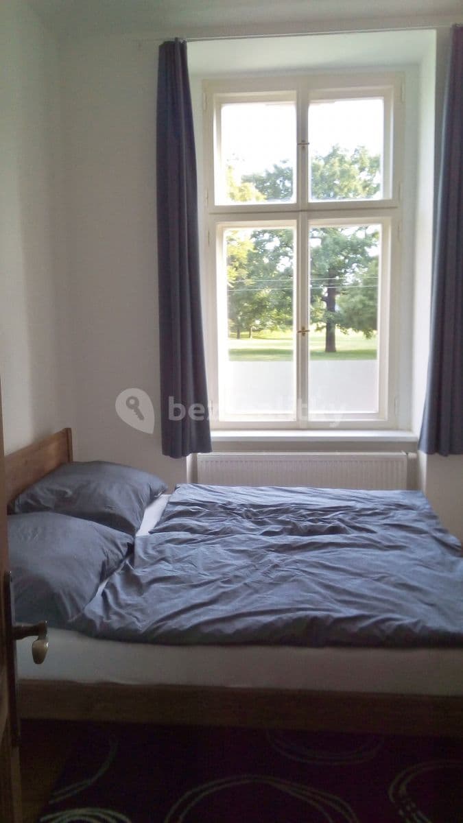 Prenájom bytu 2-izbový 60 m², Bolzanova, Praha, Praha Prenájom bytu 2-izbový 60 m², Bolzanova, Praha, Praha