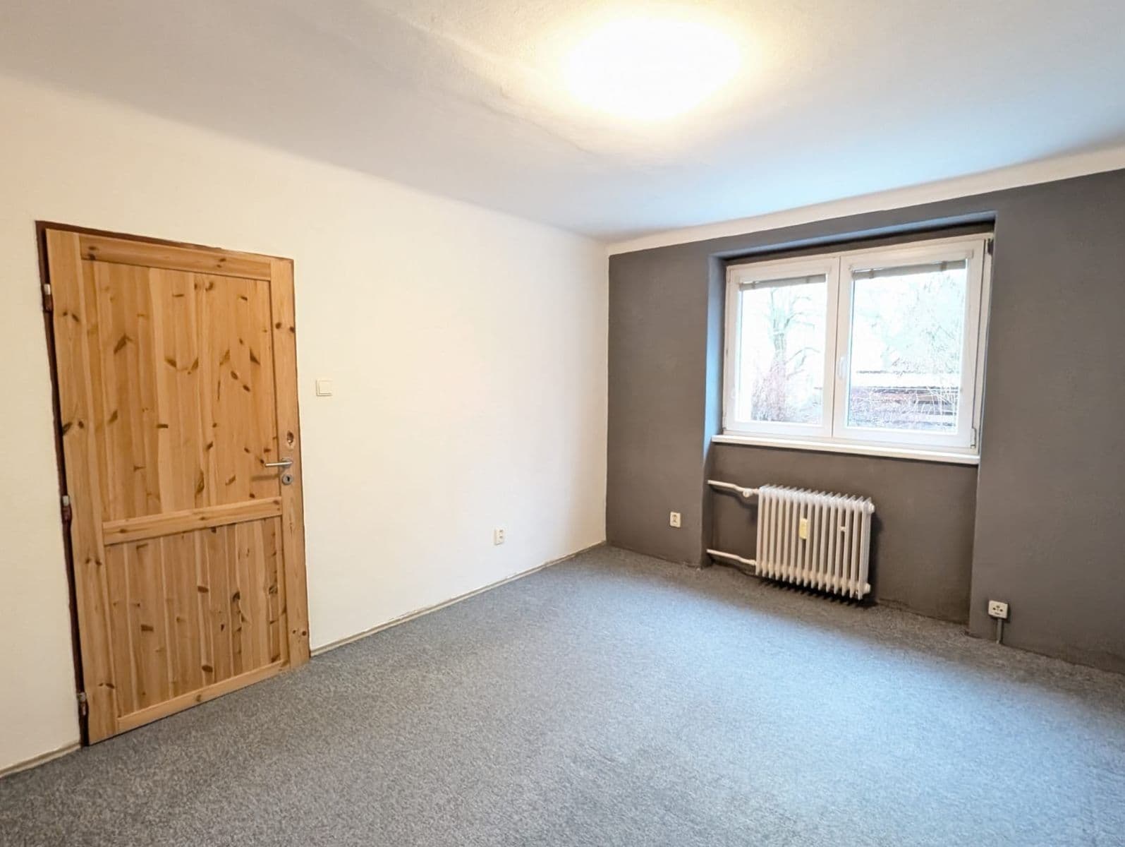 Prenájom bytu 1-izbový 30 m², Raisova, Plzeň, Plzeňský kraj Prenájom bytu 1-izbový 30 m², Raisova, Plzeň, Plzeňský kraj