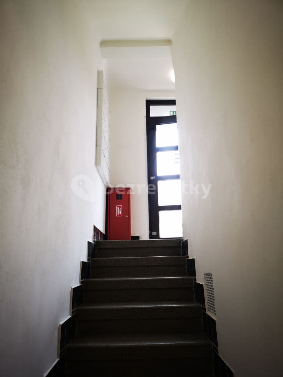 Prenájom bytu 1-izbový 20 m², Pod Kynclovkou, Praha, Praha Prenájom bytu 1-izbový 20 m², Pod Kynclovkou, Praha, Praha