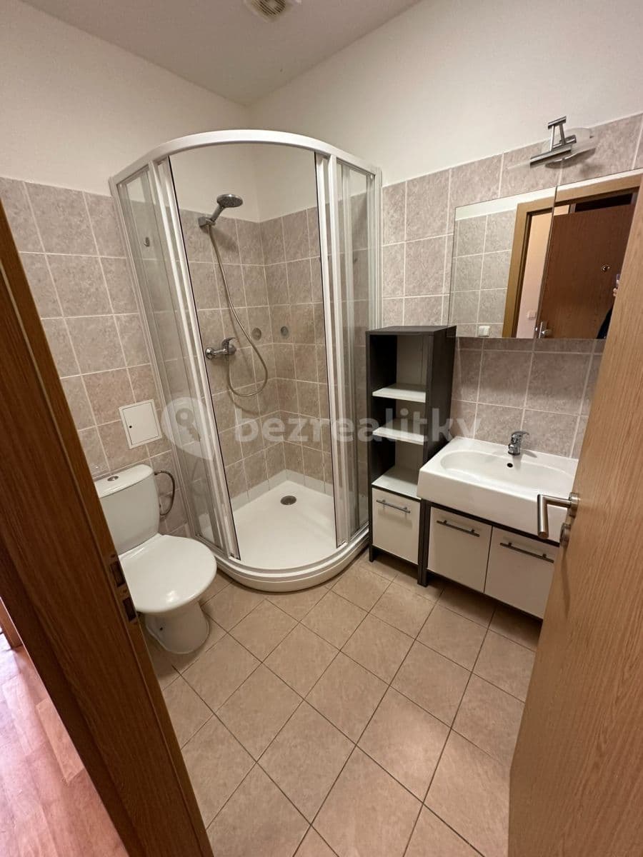 Prenájom bytu 1-izbový 27 m², Obecní, Chyňava, Středočeský kraj Prenájom bytu 1-izbový 27 m², Obecní, Chyňava, Středočeský kraj