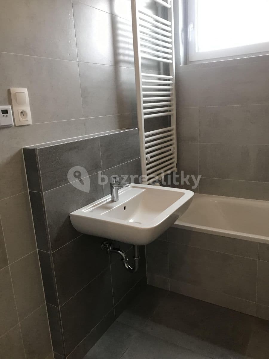 Prenájom bytu 1-izbový 34 m², Šífařská, Praha, Praha Prenájom bytu 1-izbový 34 m², Šífařská, Praha, Praha