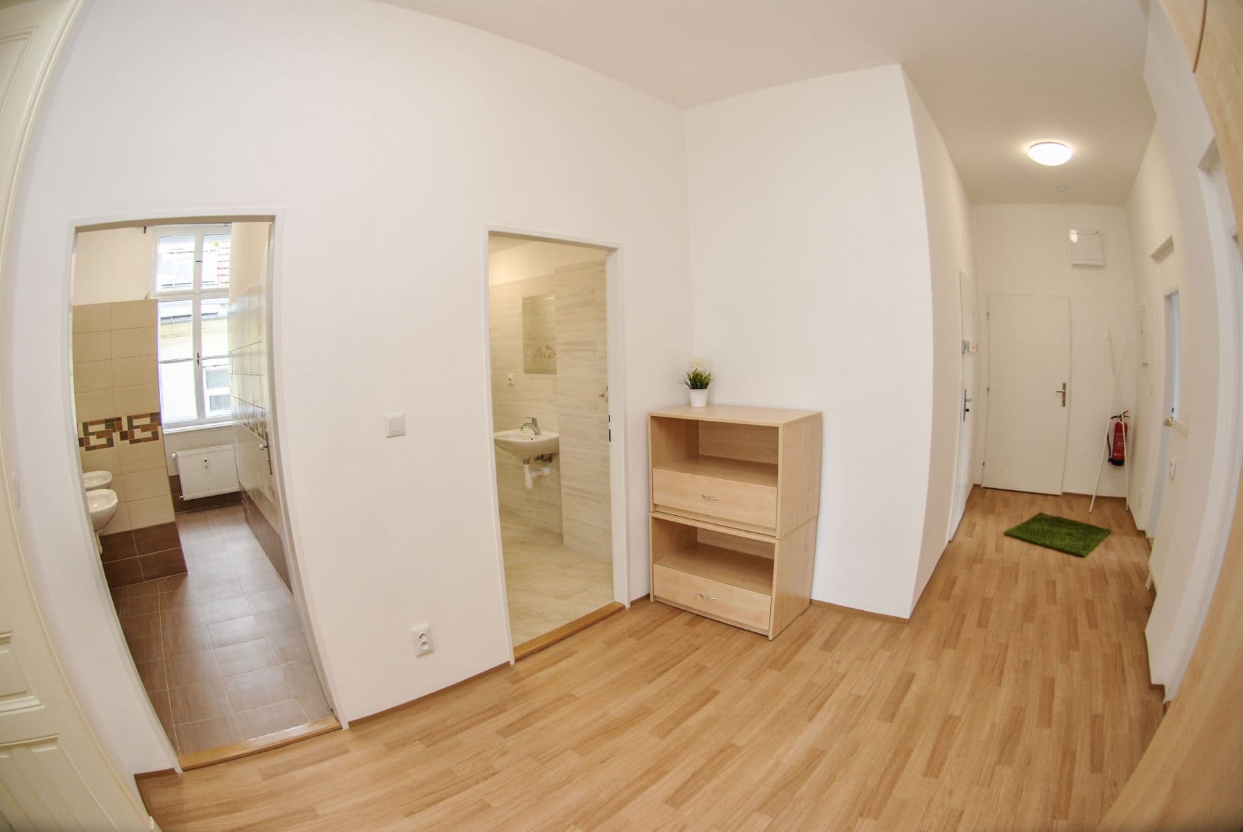 Prenájom bytu 4-izbový 127 m², Dominikánské náměstí, Brno, Jihomoravský kraj Prenájom bytu 4-izbový 127 m², Dominikánské náměstí, Brno, Jihomoravský kraj