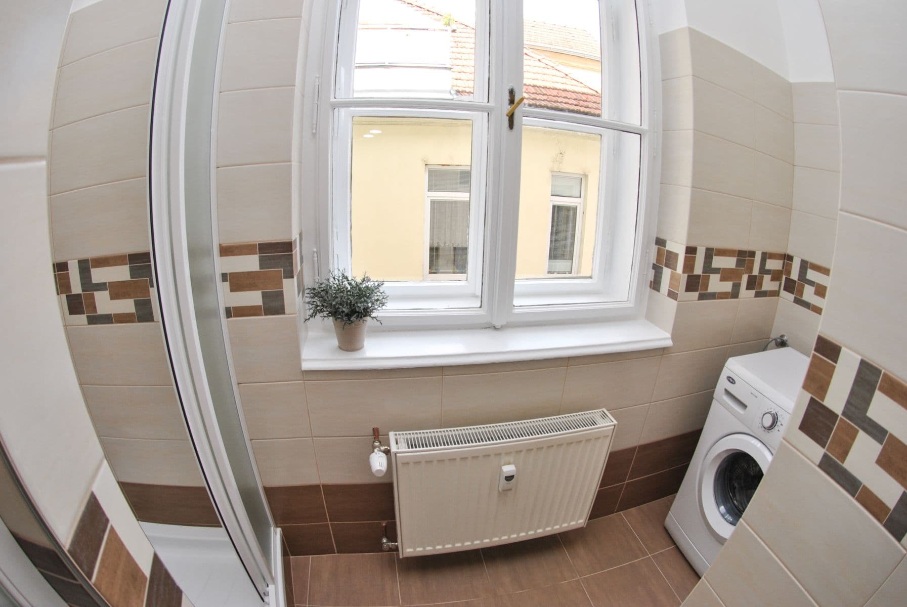 Prenájom bytu 4-izbový 127 m², Dominikánské náměstí, Brno, Jihomoravský kraj Prenájom bytu 4-izbový 127 m², Dominikánské náměstí, Brno, Jihomoravský kraj