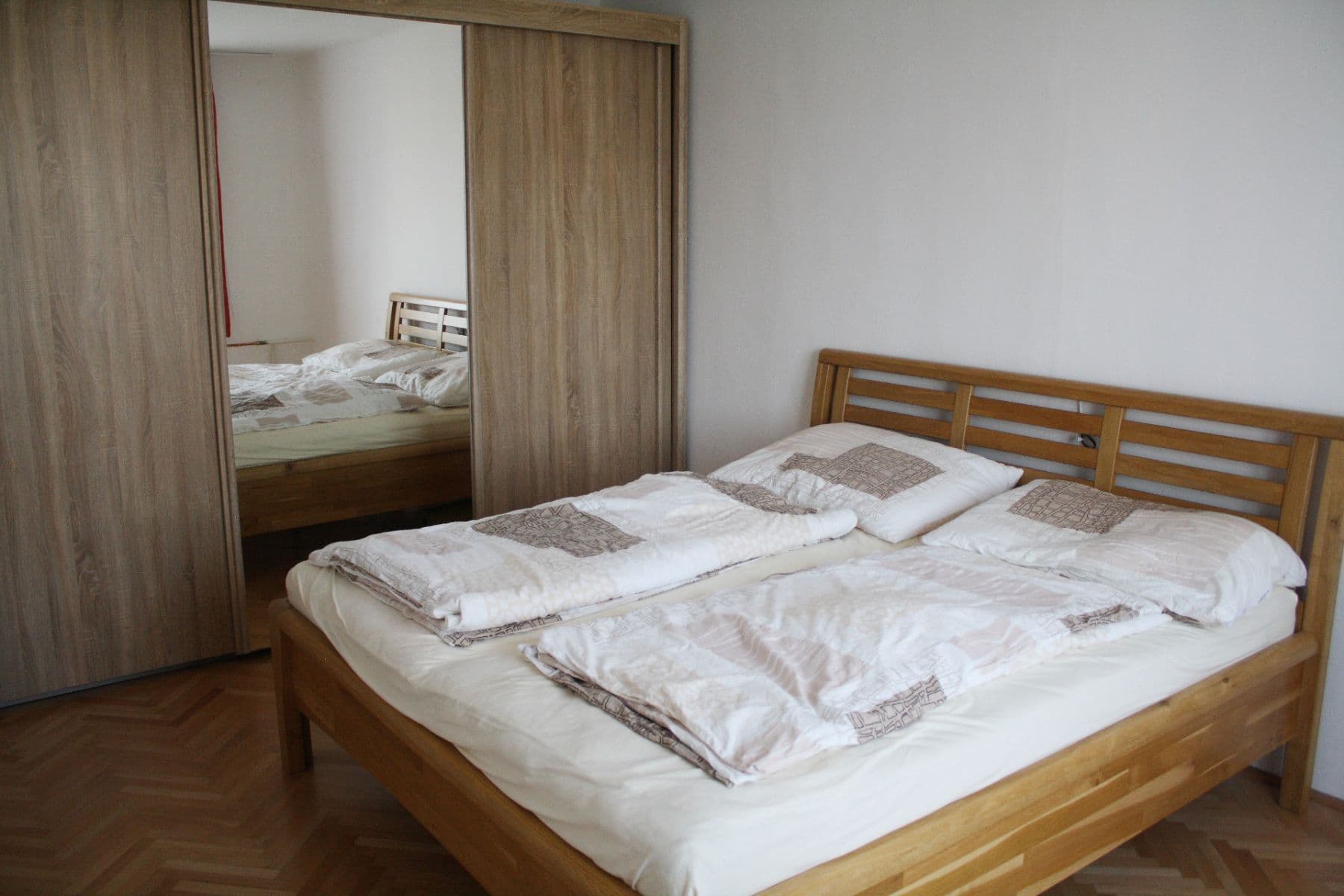 Prenájom bytu 2-izbový 56 m², Brojova, Plzeň, Plzeňský kraj Prenájom bytu 2-izbový 56 m², Brojova, Plzeň, Plzeňský kraj