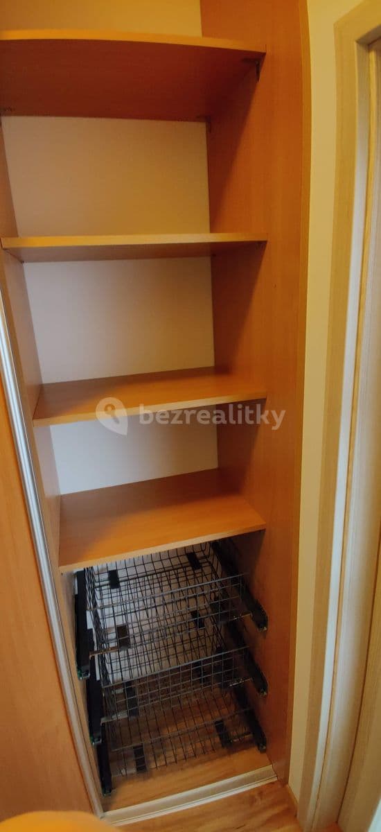 Prenájom bytu 1-izbový 23 m², Freyova, Praha, Praha Prenájom bytu 1-izbový 23 m², Freyova, Praha, Praha