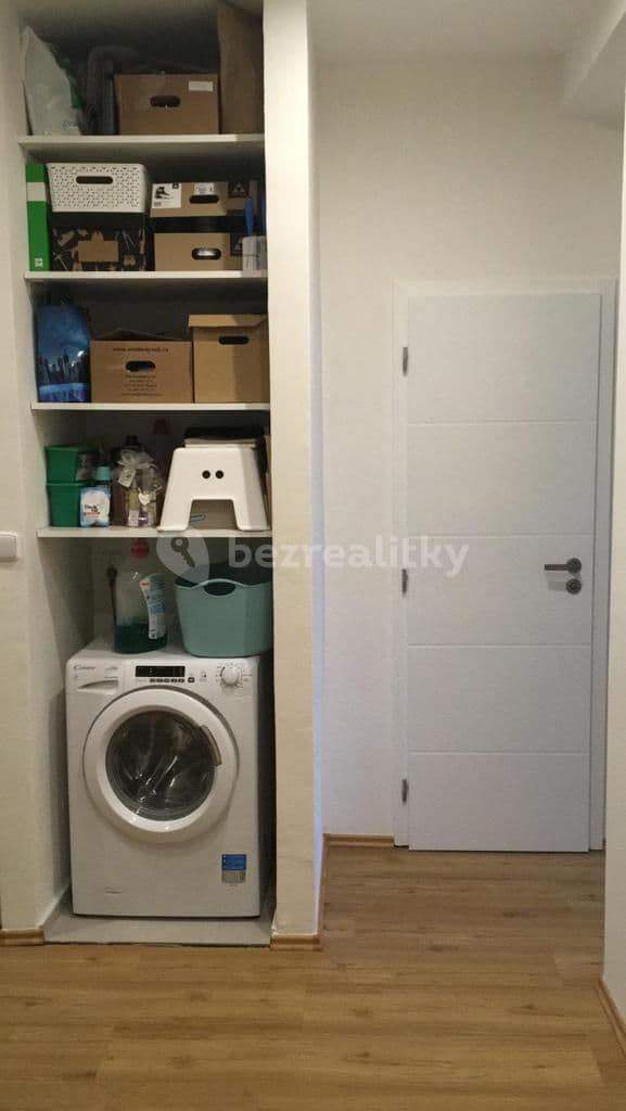 Prenájom bytu 2-izbový 72 m², Patočkova, Praha, Praha Prenájom bytu 2-izbový 72 m², Patočkova, Praha, Praha