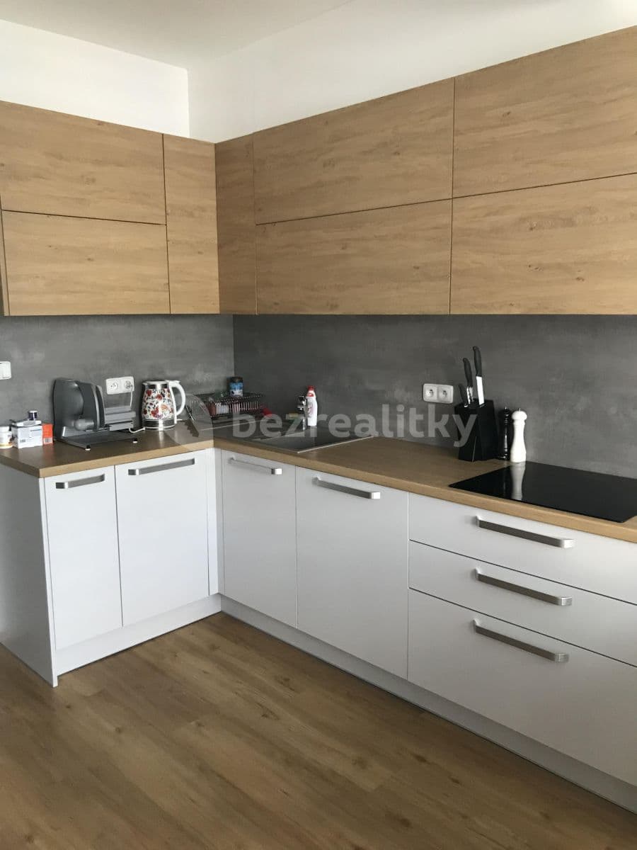 Prenájom bytu 2-izbový 72 m², Patočkova, Praha, Praha Prenájom bytu 2-izbový 72 m², Patočkova, Praha, Praha