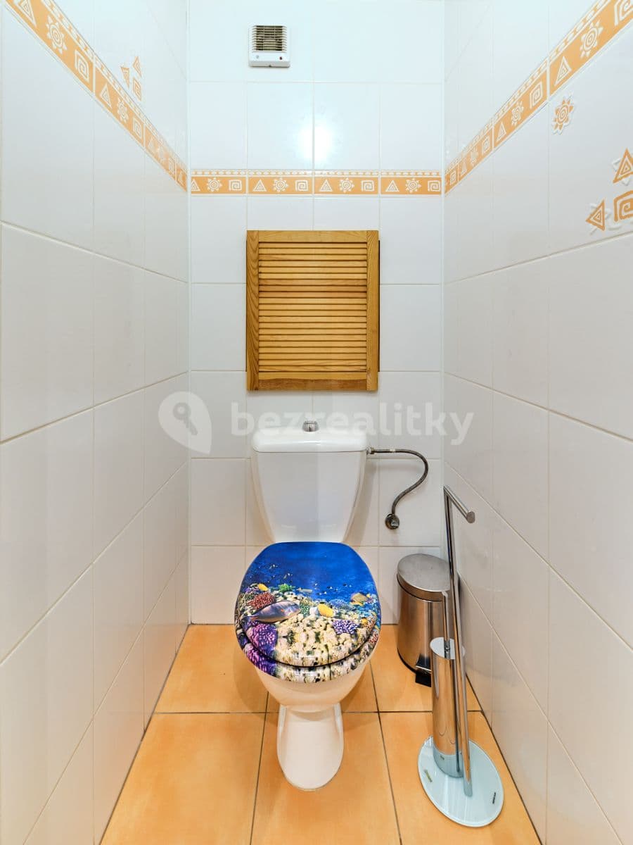 Prenájom bytu 3-izbový 68 m², Zlešická, Praha, Praha Prenájom bytu 3-izbový 68 m², Zlešická, Praha, Praha