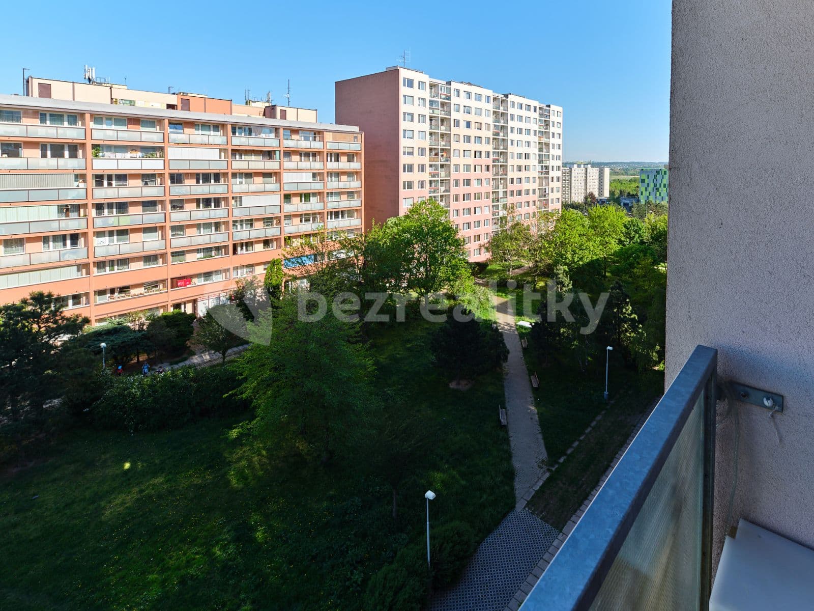 Prenájom bytu 3-izbový 68 m², Zlešická, Praha, Praha Prenájom bytu 3-izbový 68 m², Zlešická, Praha, Praha