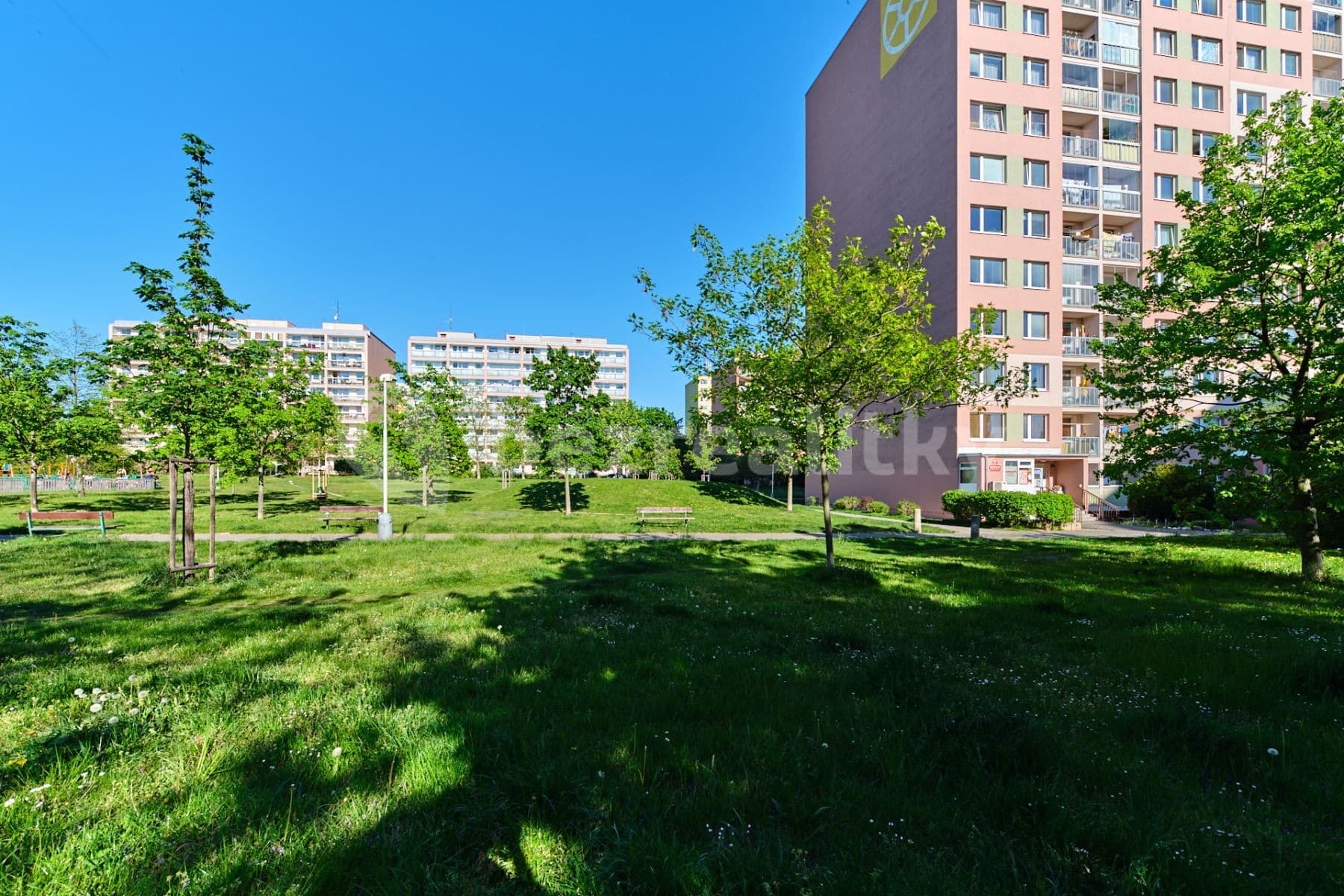 Prenájom bytu 3-izbový 68 m², Zlešická, Praha, Praha Prenájom bytu 3-izbový 68 m², Zlešická, Praha, Praha