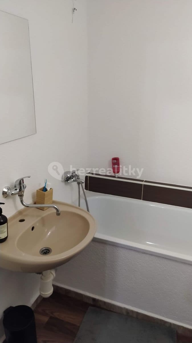 Prenájom bytu 3-izbový 69 m², Steinerova, Praha, Praha Prenájom bytu 3-izbový 69 m², Steinerova, Praha, Praha