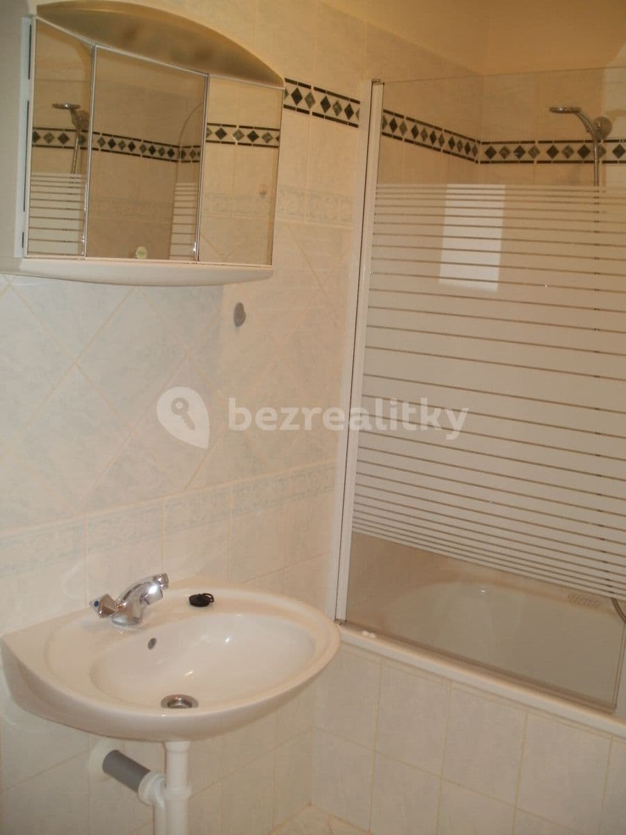 Prenájom bytu 1-izbový 41 m², Hany Kvapilové, Opava, Moravskoslezský kraj Prenájom bytu 1-izbový 41 m², Hany Kvapilové, Opava, Moravskoslezský kraj