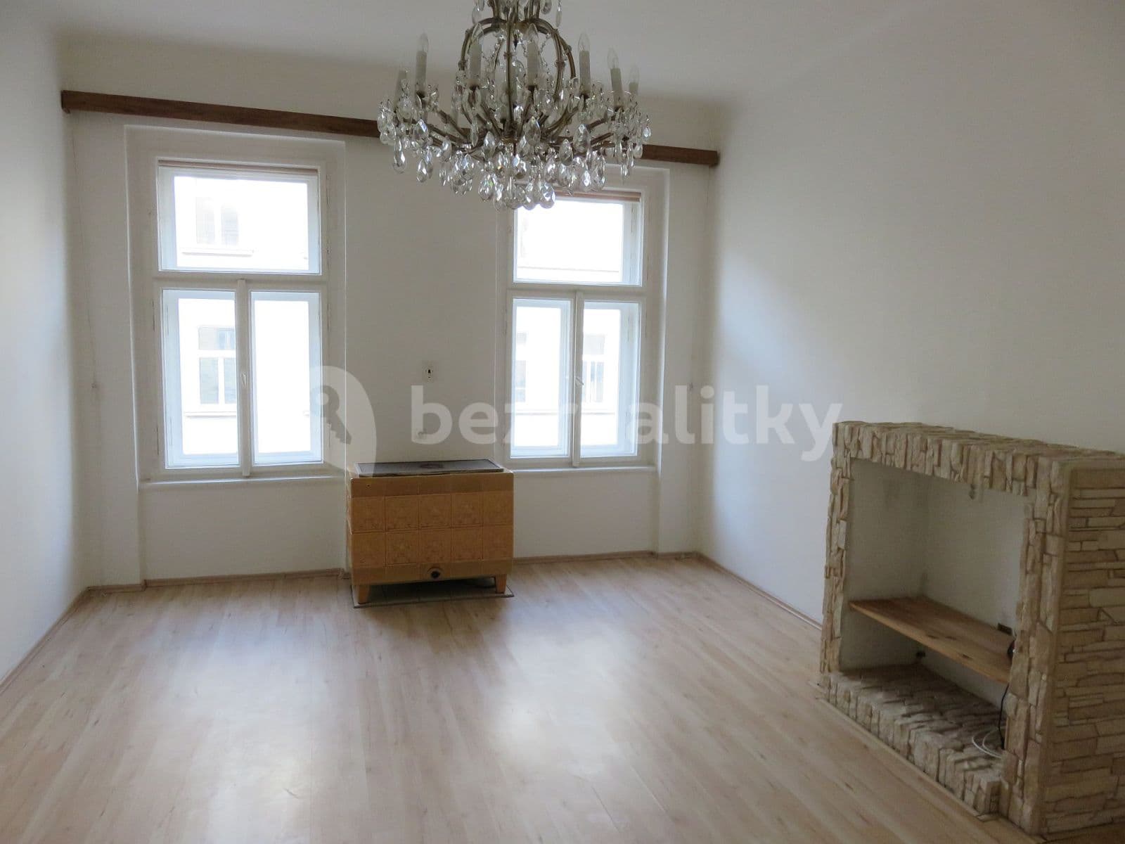 Prenájom bytu 3-izbový 85 m², Kamenická, Praha, Praha Prenájom bytu 3-izbový 85 m², Kamenická, Praha, Praha