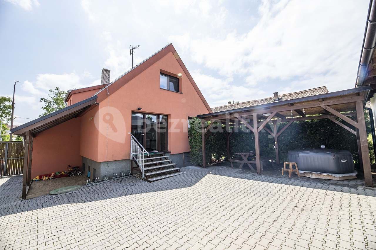 Prenájom rekreačného objektu, Dešná, Jihočeský kraj Prenájom rekreačného objektu, Dešná, Jihočeský kraj