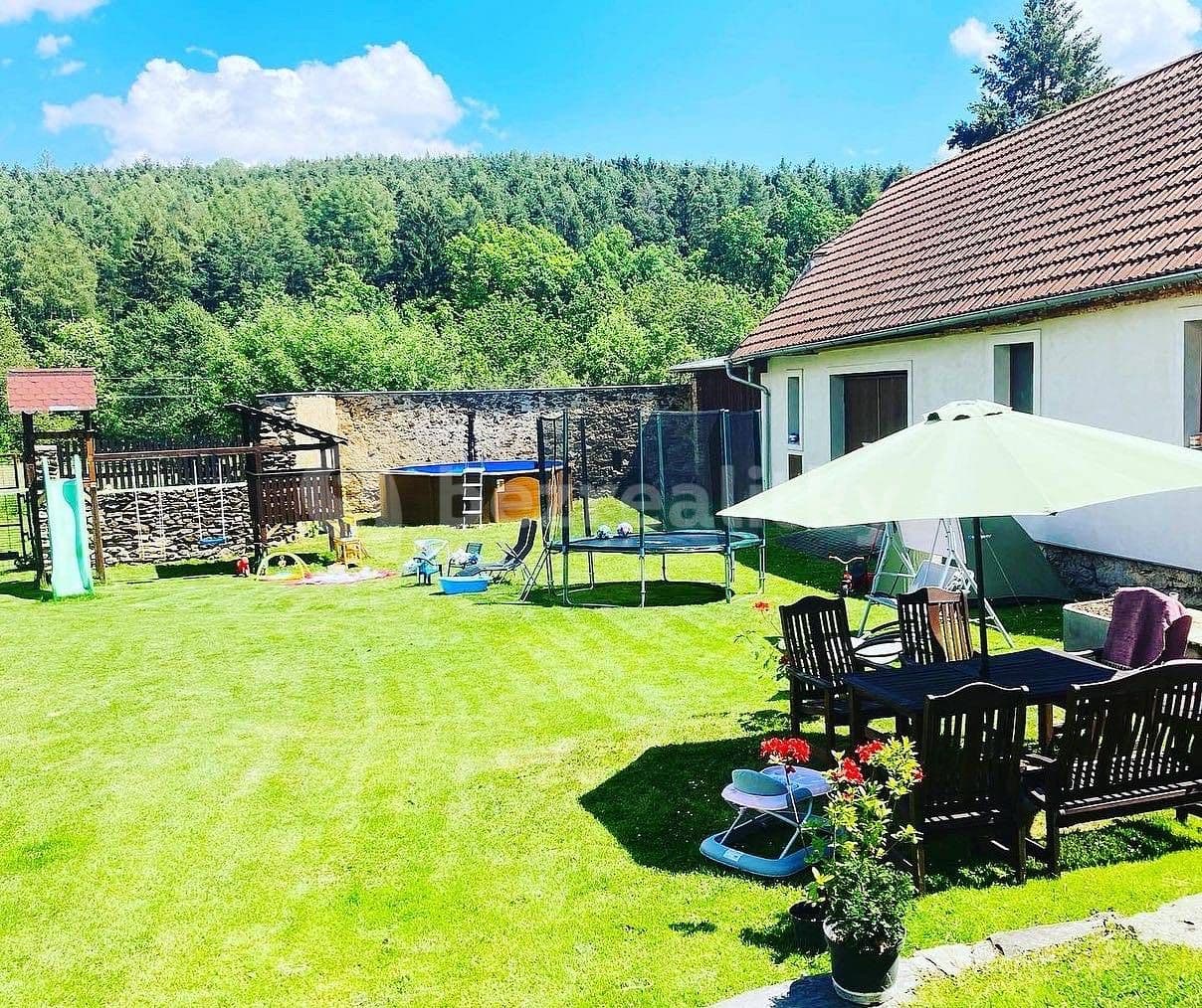 Prenájom rekreačného objektu, Újezdec, Jihočeský kraj Prenájom rekreačného objektu, Újezdec, Jihočeský kraj