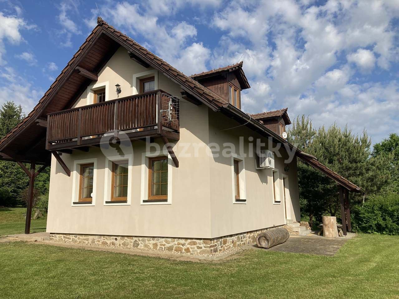 Prenájom rekreačného objektu, Hněvkovice, Kraj Vysočina Prenájom rekreačného objektu, Hněvkovice, Kraj Vysočina