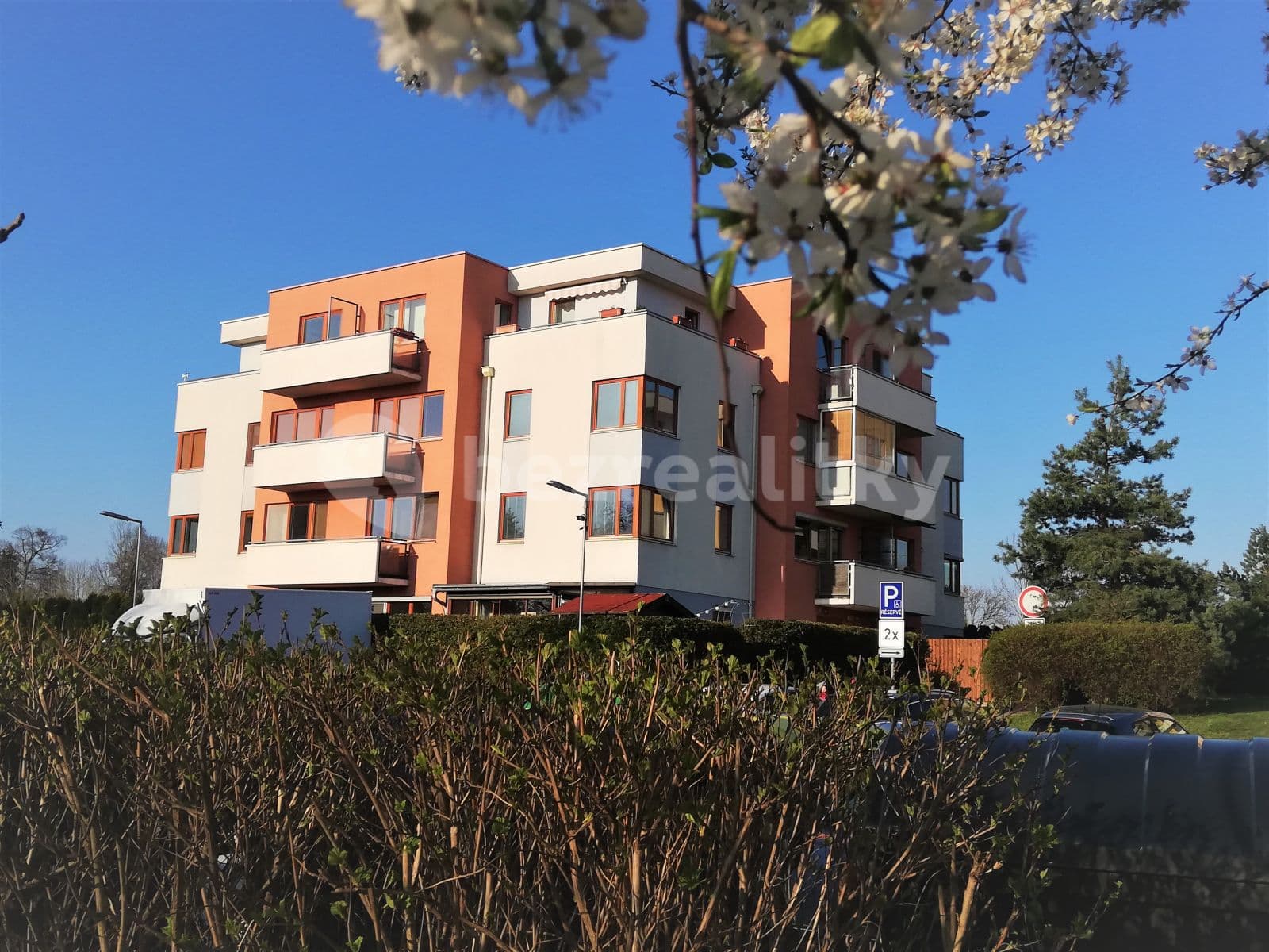 Prenájom bytu 2-izbový 55 m², V Kuťatech, Praha, Praha Prenájom bytu 2-izbový 55 m², V Kuťatech, Praha, Praha