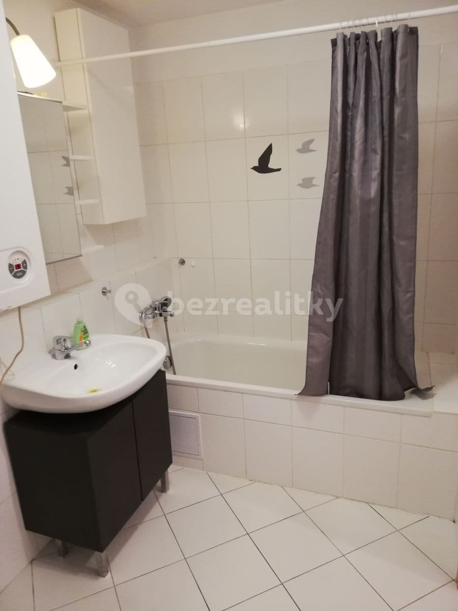 Prenájom bytu 2-izbový 55 m², V Kuťatech, Praha, Praha Prenájom bytu 2-izbový 55 m², V Kuťatech, Praha, Praha