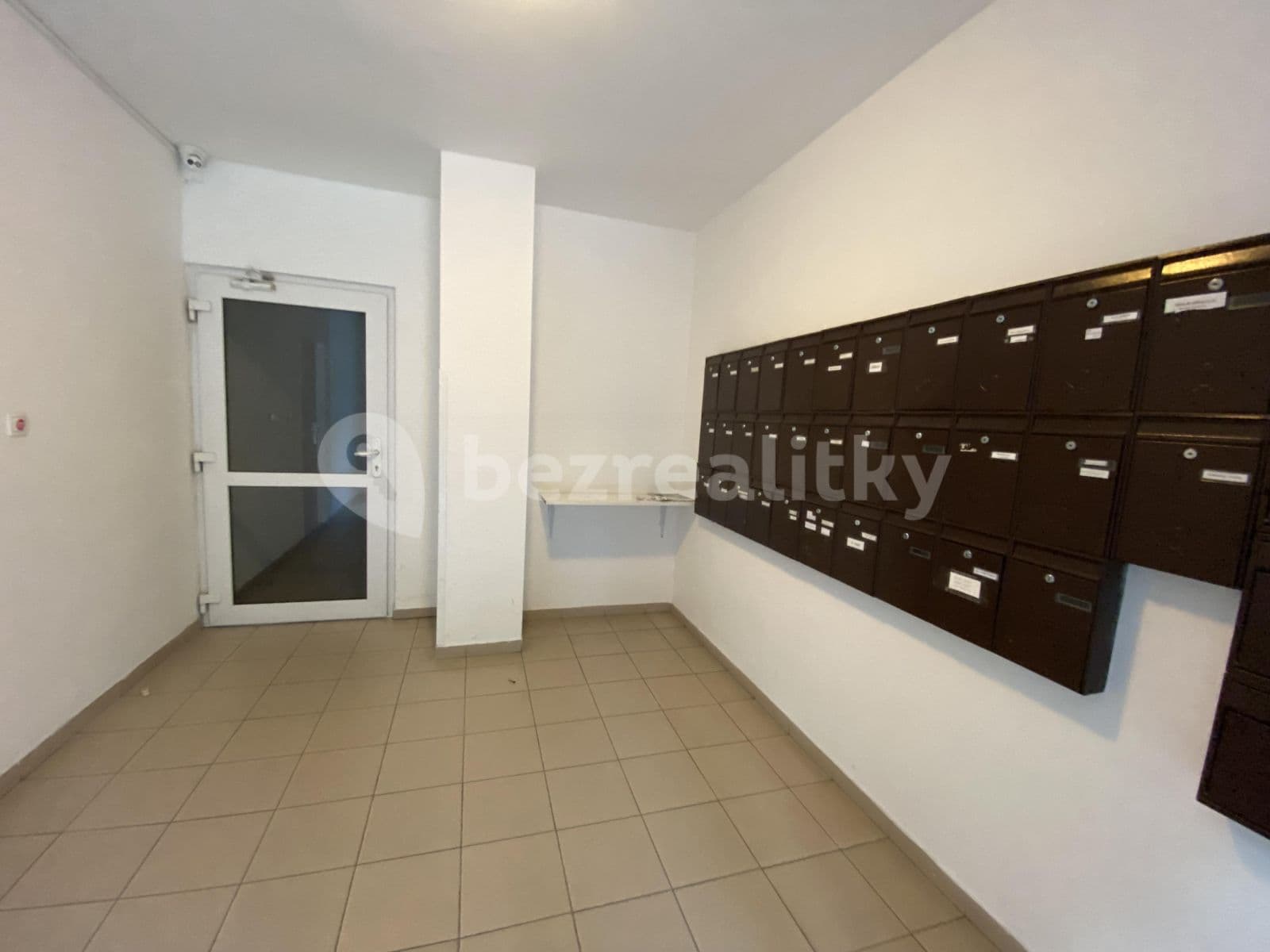 Prenájom bytu 2-izbový 53 m², Rusovská cesta, Petržalka, Bratislavský kraj