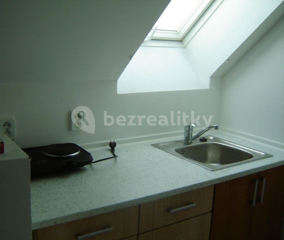 Prenájom bytu 1-izbový 32 m², K Třebonicům, Praha, Praha Prenájom bytu 1-izbový 32 m², K Třebonicům, Praha, Praha