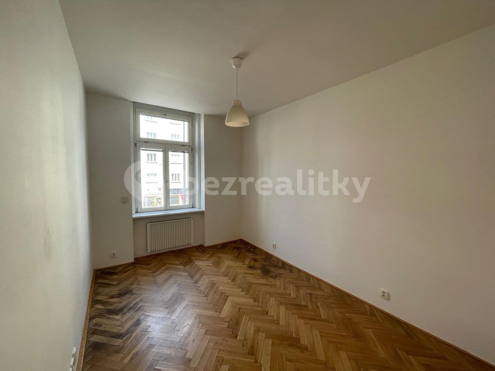 Prenájom bytu 2-izbový 70 m², Sokolovská, Praha, Praha Prenájom bytu 2-izbový 70 m², Sokolovská, Praha, Praha