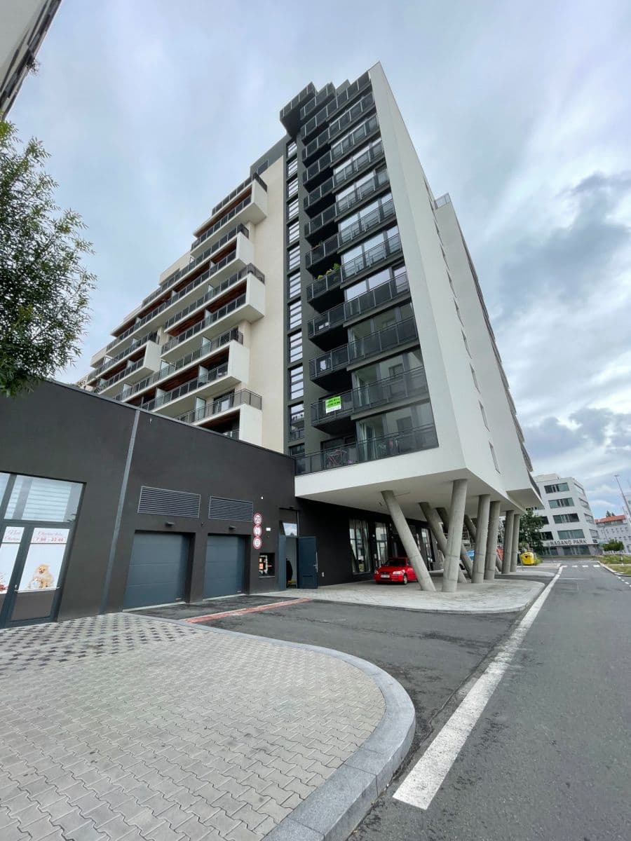 Prenájom bytu 1-izbový 39 m², Zvěřinova, Praha, Praha Prenájom bytu 1-izbový 39 m², Zvěřinova, Praha, Praha