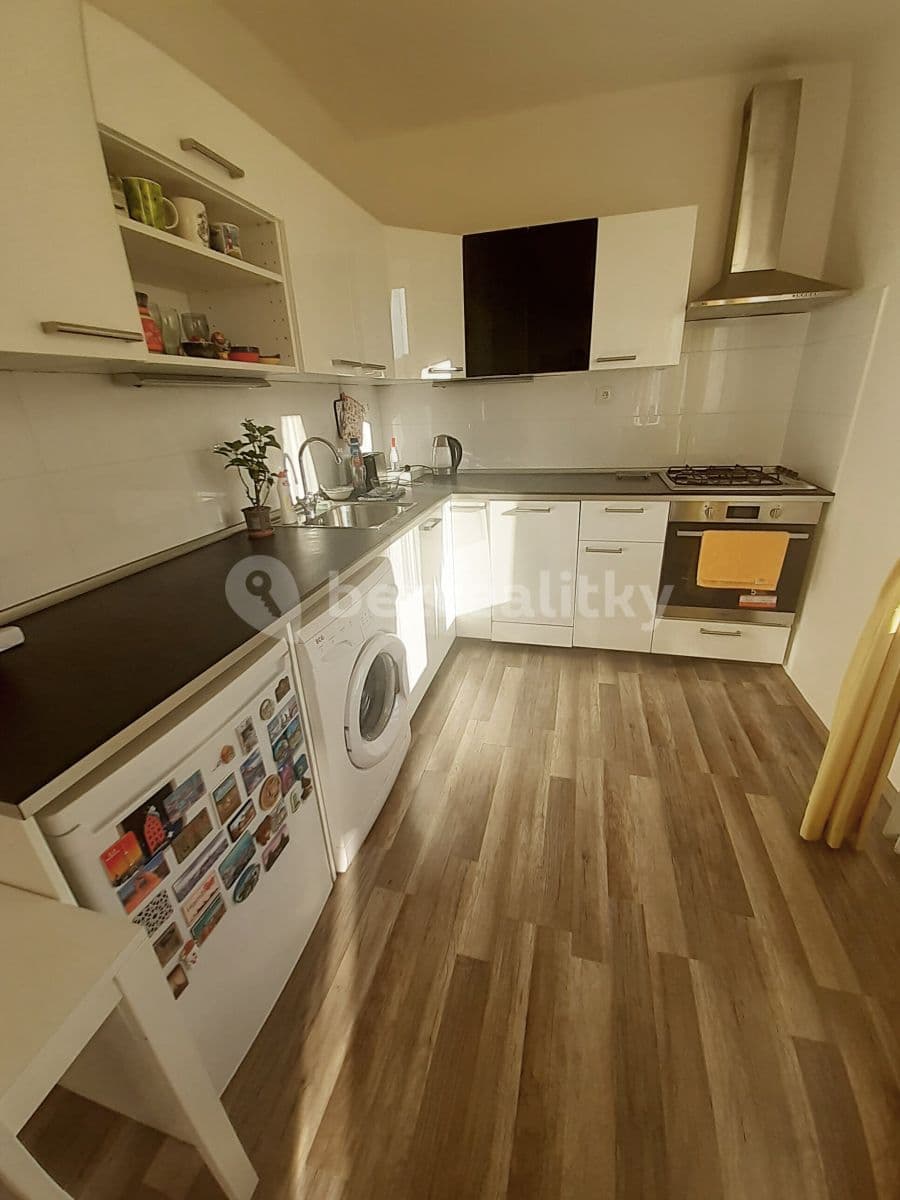 Prenájom bytu 1-izbový 37 m², Gruzínská, Praha, Praha Prenájom bytu 1-izbový 37 m², Gruzínská, Praha, Praha