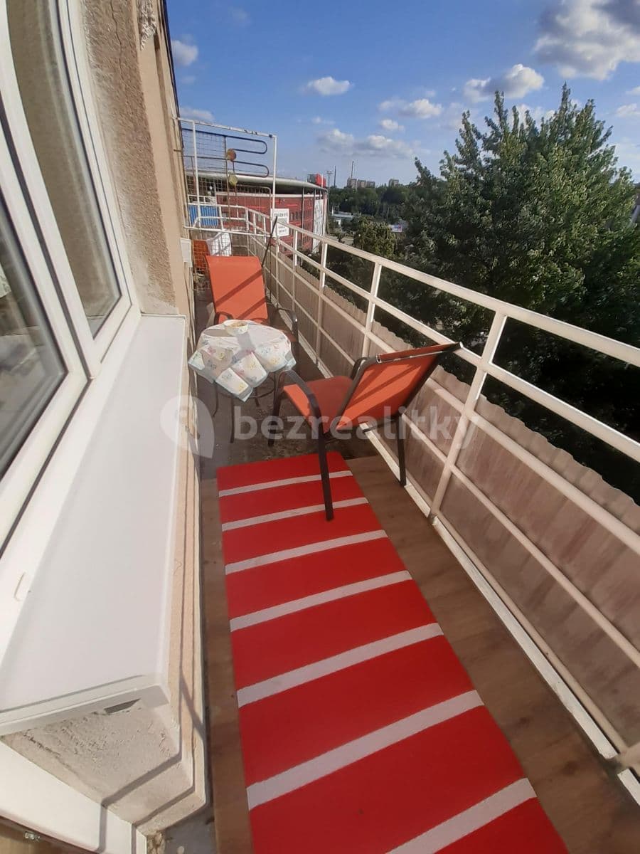 Prenájom bytu 1-izbový 37 m², Gruzínská, Praha, Praha Prenájom bytu 1-izbový 37 m², Gruzínská, Praha, Praha