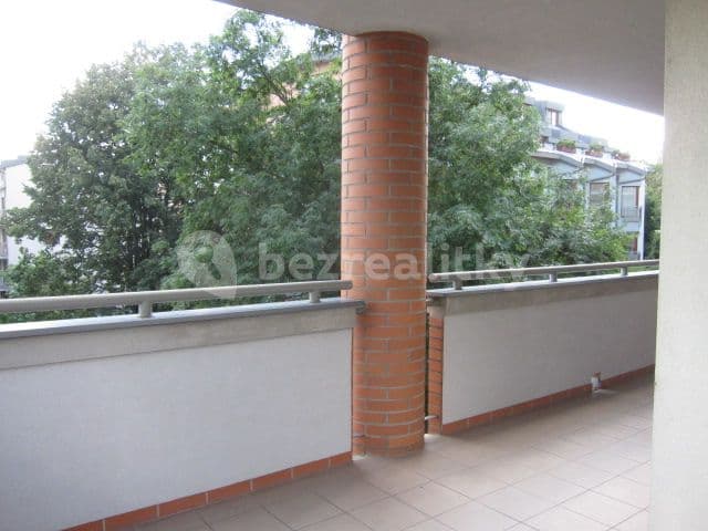 Prenájom bytu 2-izbový 65 m², Paťanka, Praha, Praha Prenájom bytu 2-izbový 65 m², Paťanka, Praha, Praha