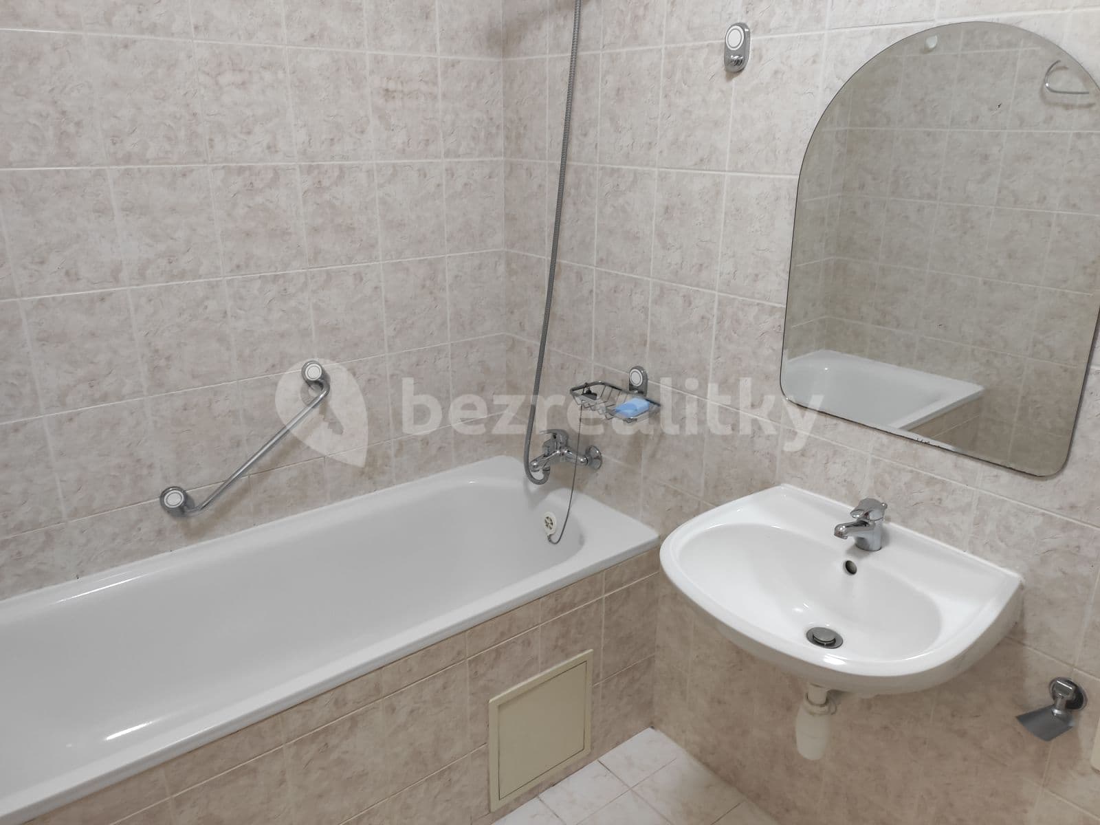 Prenájom bytu 2-izbový 57 m², Bratří Dohalských, Praha, Praha Prenájom bytu 2-izbový 57 m², Bratří Dohalských, Praha, Praha