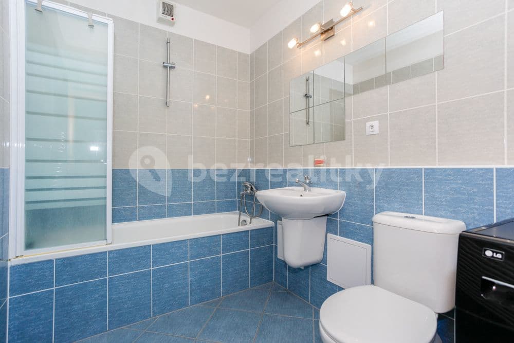 Prenájom bytu 1-izbový 45 m², Pod Harfou, Praha, Praha Prenájom bytu 1-izbový 45 m², Pod Harfou, Praha, Praha