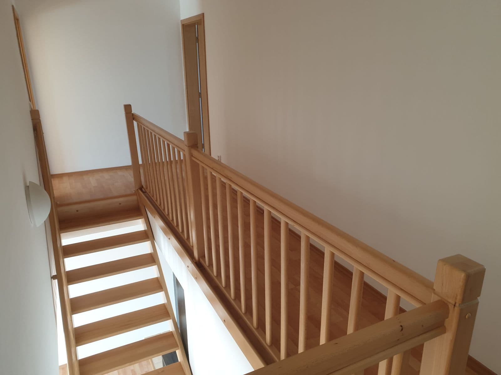 Prenájom bytu 4-izbový 120 m², Krnovská, Opava, Moravskoslezský kraj Prenájom bytu 4-izbový 120 m², Krnovská, Opava, Moravskoslezský kraj
