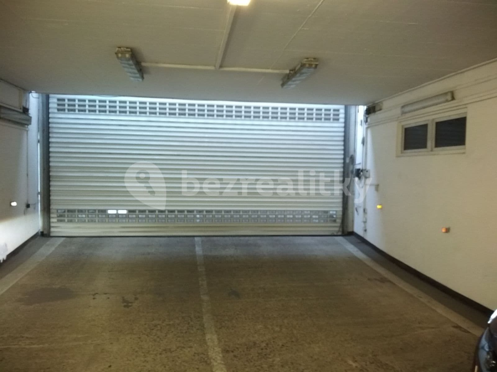 Prenájom garáže 12 m², Příkop, Brno, Jihomoravský kraj Prenájom garáže 12 m², Příkop, Brno, Jihomoravský kraj