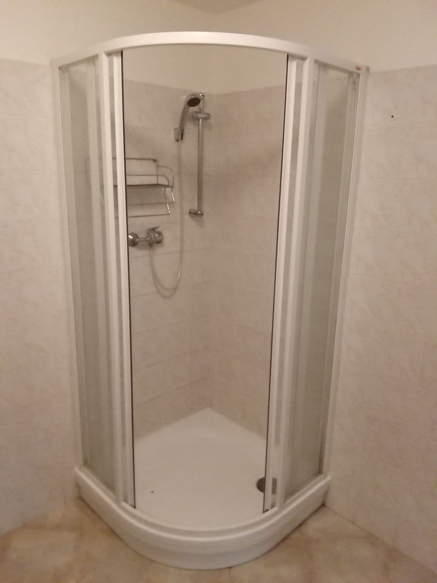 Prenájom bytu 2-izbový 55 m², Praha, Praha Prenájom bytu 2-izbový 55 m², Praha, Praha
