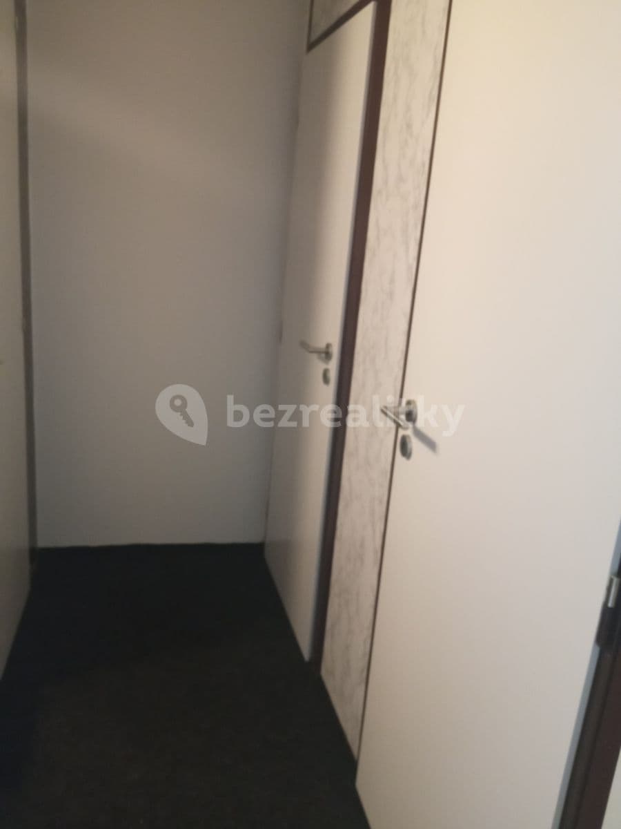 Prenájom bytu 1-izbový 29 m², Mazurská, Praha, Praha Prenájom bytu 1-izbový 29 m², Mazurská, Praha, Praha
