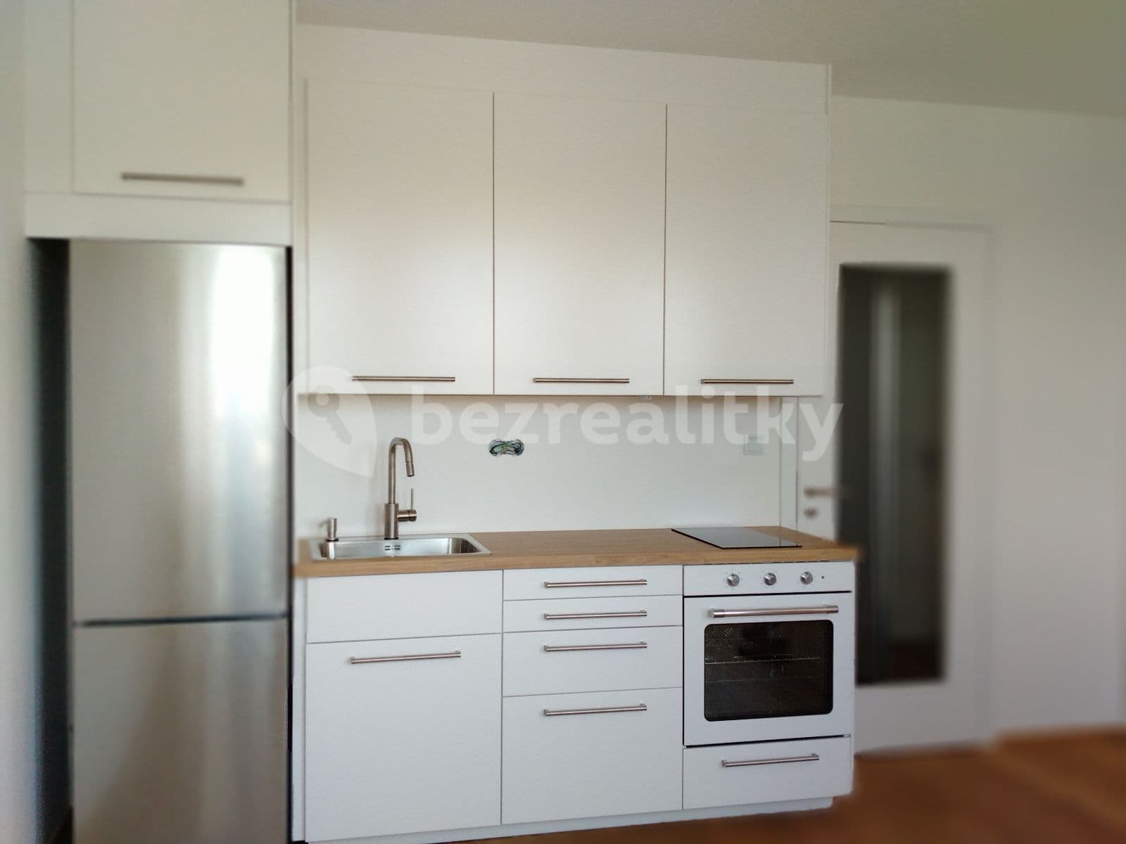 Prenájom bytu Garsoniéra 27 m², Perucká, Praha, Praha Prenájom bytu Garsoniéra 27 m², Perucká, Praha, Praha