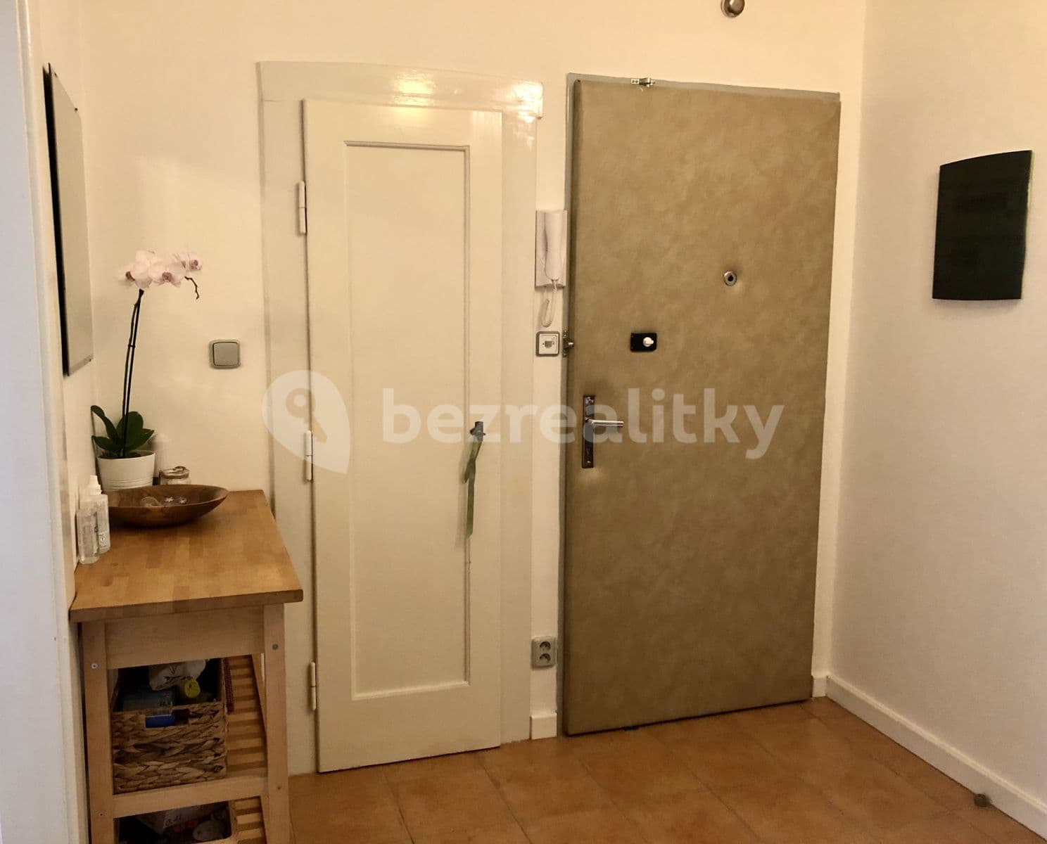 Prenájom bytu 2-izbový 53 m², Čajkovského, Praha, Praha Prenájom bytu 2-izbový 53 m², Čajkovského, Praha, Praha