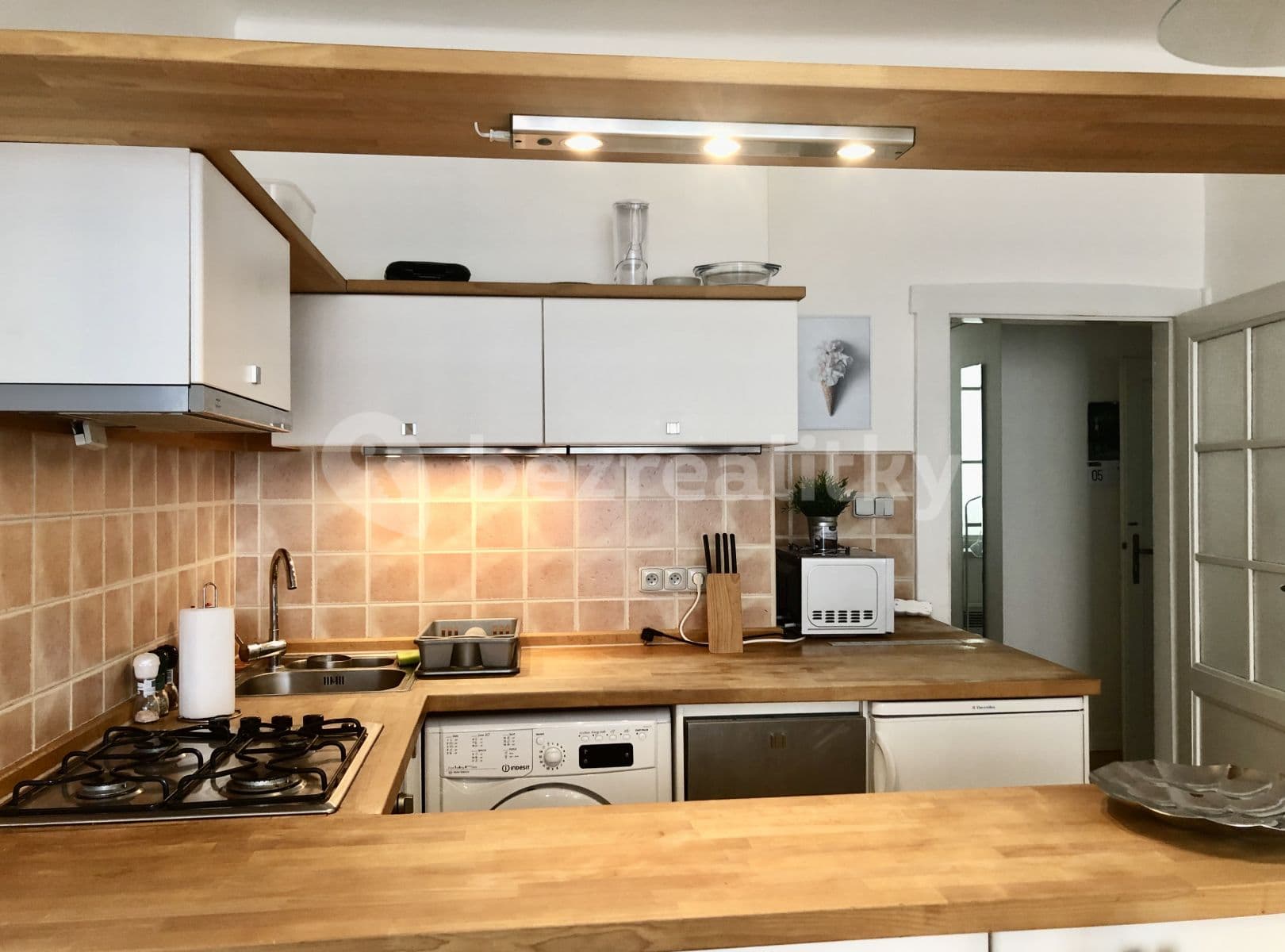 Prenájom bytu 2-izbový 53 m², Čajkovského, Praha, Praha Prenájom bytu 2-izbový 53 m², Čajkovského, Praha, Praha