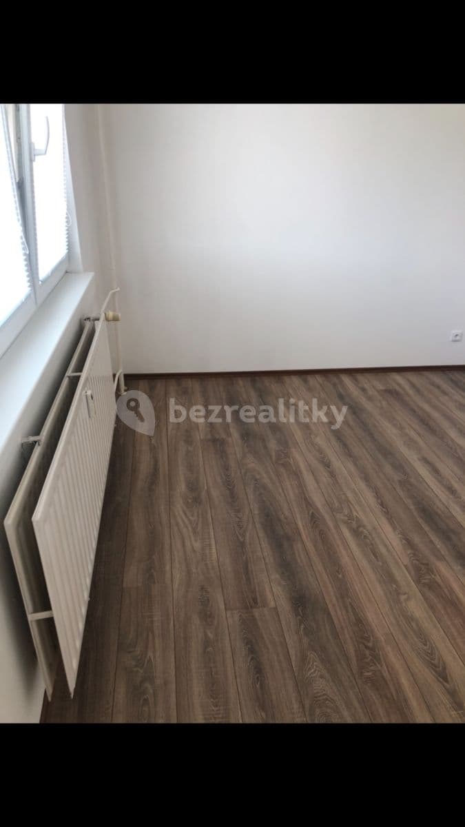 Prenájom bytu 1-izbový 41 m², Náměstí Osvobození, Cvikov, Liberecký kraj Prenájom bytu 1-izbový 41 m², Náměstí Osvobození, Cvikov, Liberecký kraj