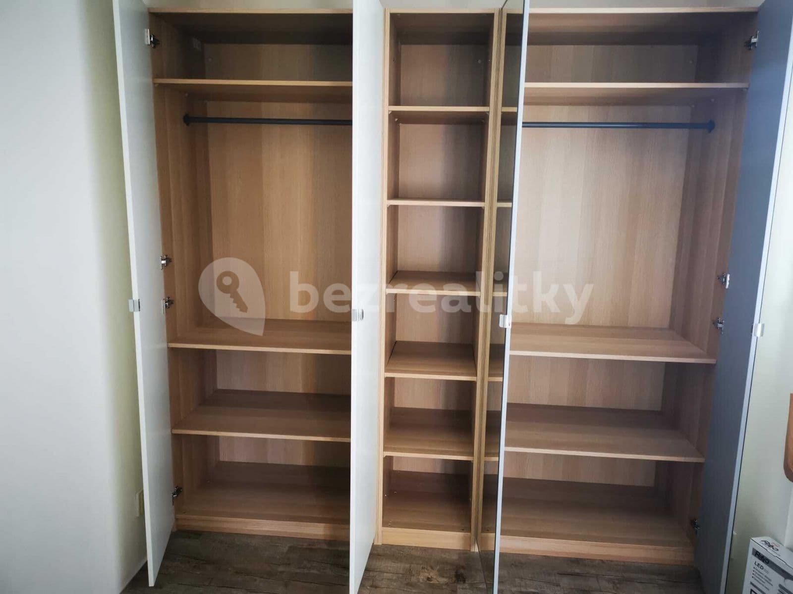Prenájom bytu 2-izbový 39 m², Úvoz, Brno, Jihomoravský kraj Prenájom bytu 2-izbový 39 m², Úvoz, Brno, Jihomoravský kraj