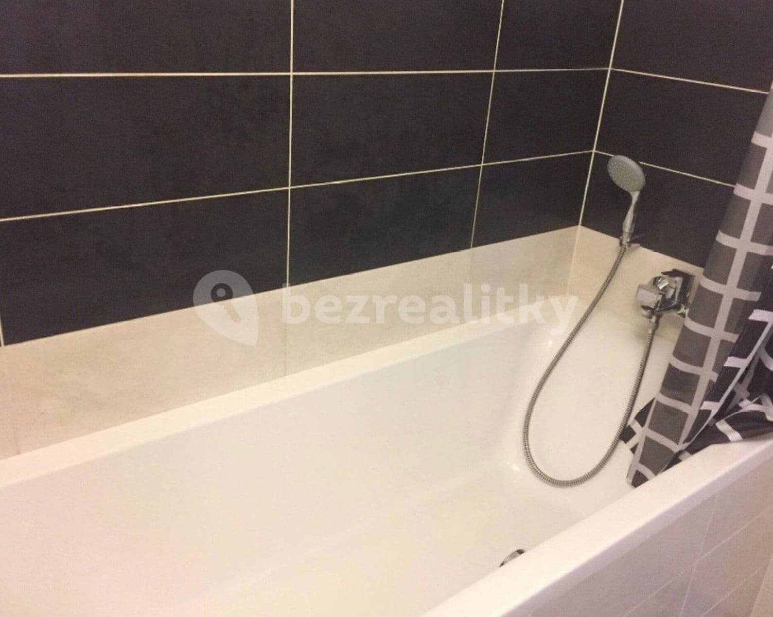 Prenájom bytu 2-izbový 57 m², Bartoškova, Praha, Praha Prenájom bytu 2-izbový 57 m², Bartoškova, Praha, Praha